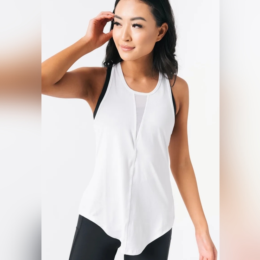 Zyia White Effortless Tank-Long size XXXL